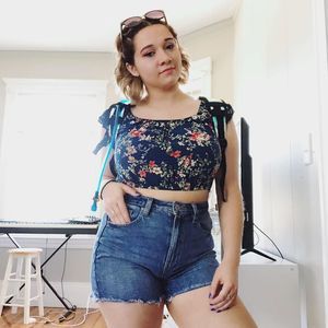 Meet your Posher, Casey-martha